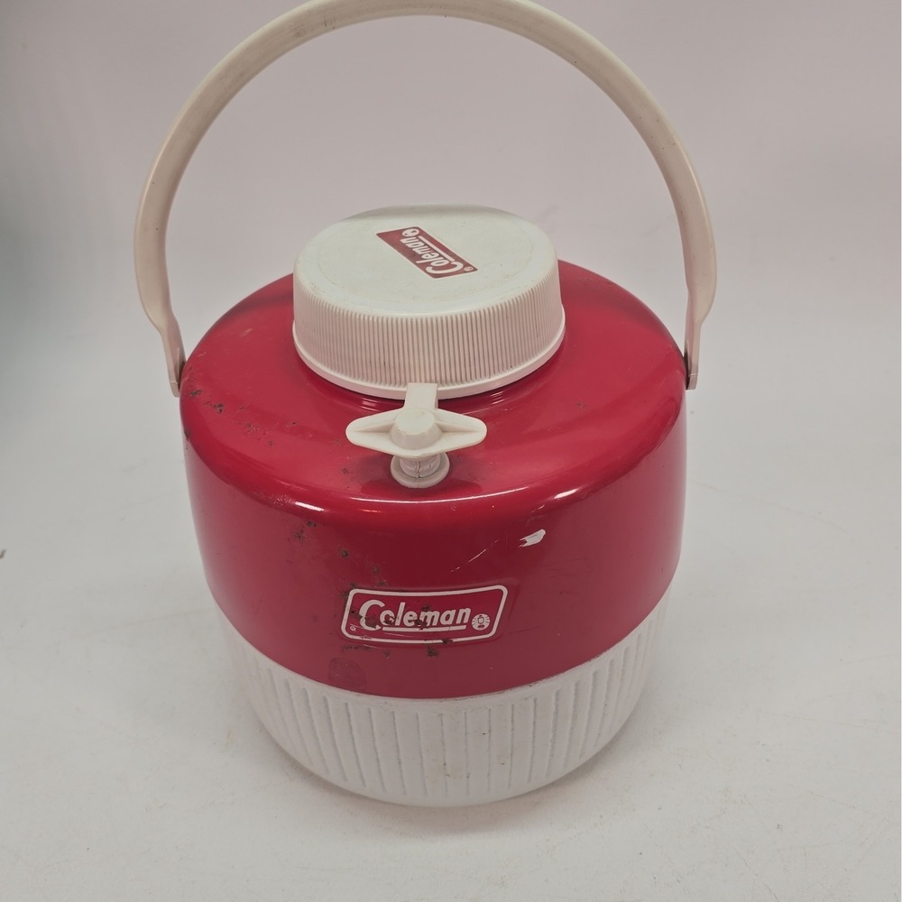 Vintage 1970s Coleman Metal/Plastic Red And White 1 Gallon Water Jug